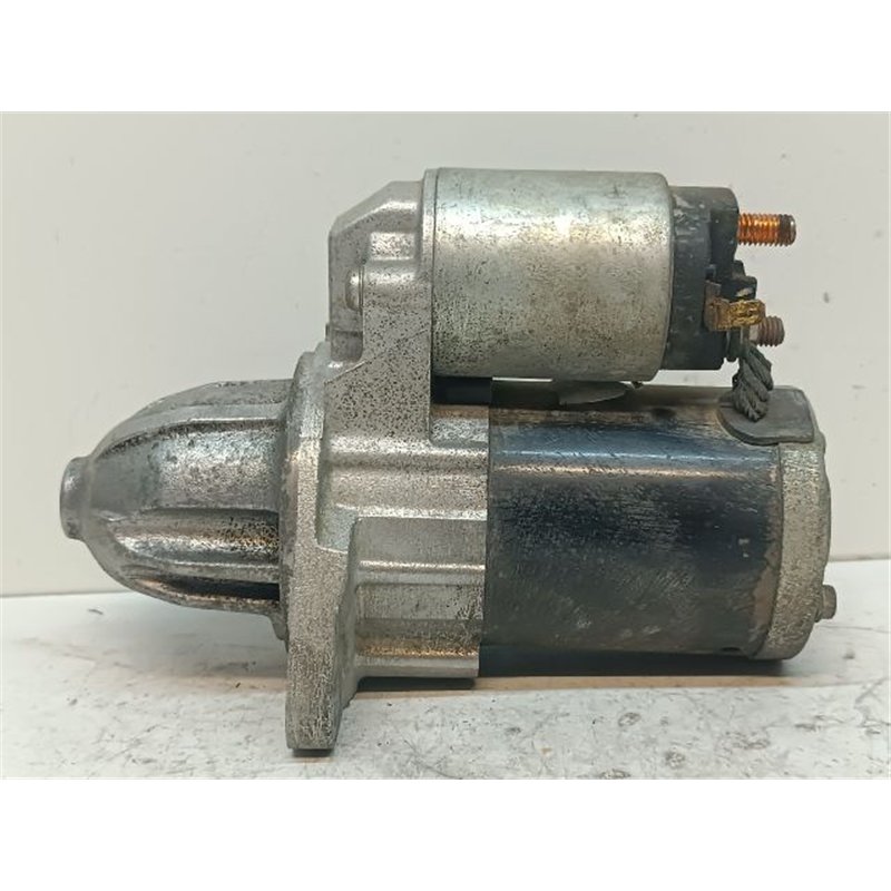 SUBARU FORESTER Önindító