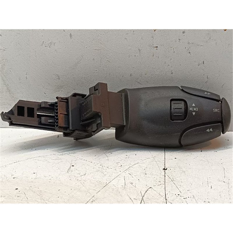 PEUGEOT 307 Jobb Multikormány Kapcsoló