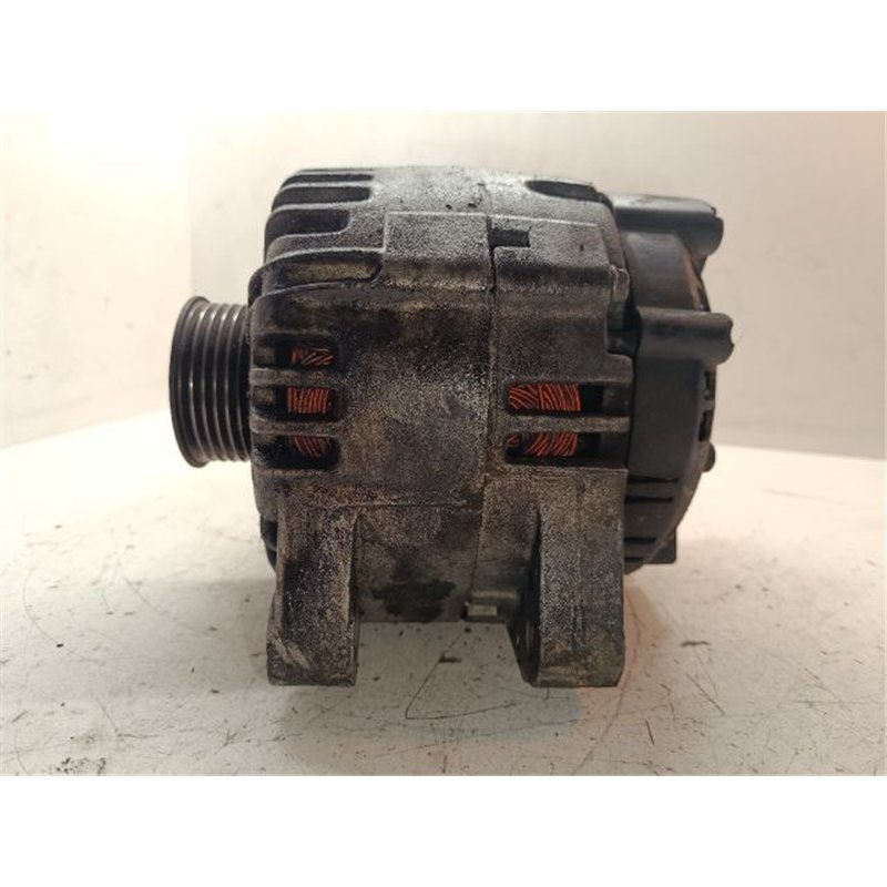 SUZUKI SX4 Generátor