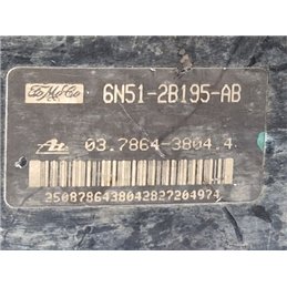 VOLVO S40 Fékrásegítő