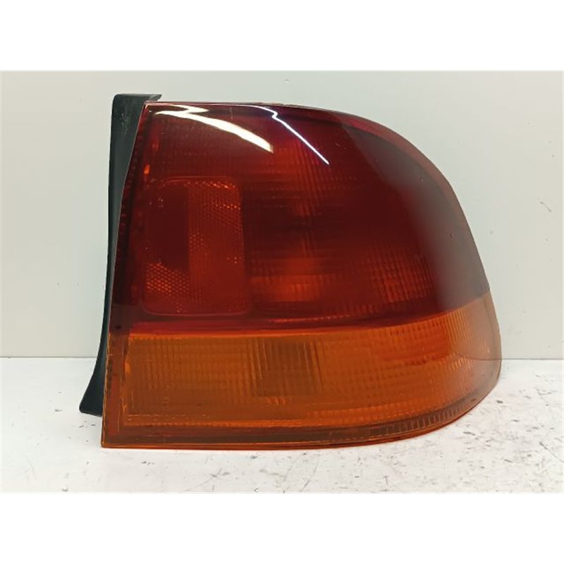 HONDA CIVIC VI Jobb Külső Hátsó Lámpa