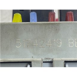 ALFA ROMEO 147 Biztosítéktábla Doboz