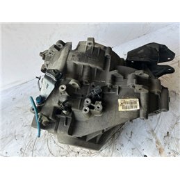 VOLVO V40 Váltó (Mechanikus)