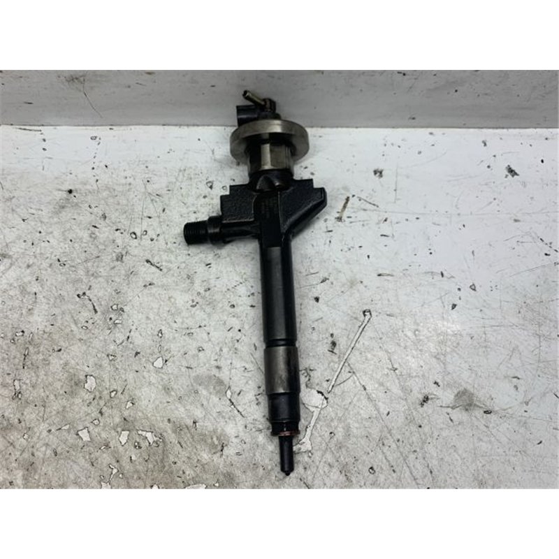 MAZDA MPV Porlasztó (1 db)