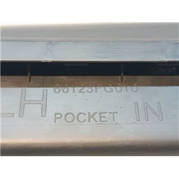 SUBARU FORESTER Kesztyűtartó