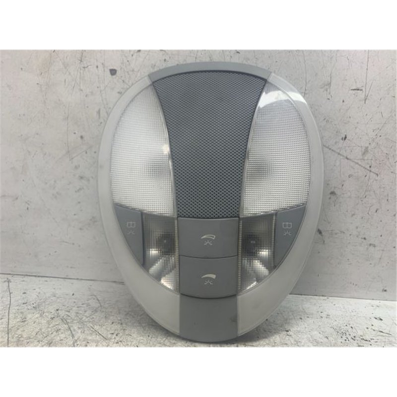 MERCEDES-BENZ E-CLASS Beltér Világítás Első