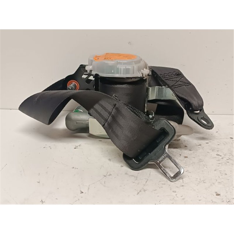 KIA CEED Jobb első Biztonsági Öv