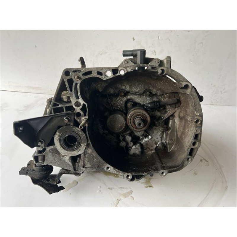 NISSAN MICRA III Váltó (Mechanikus)
