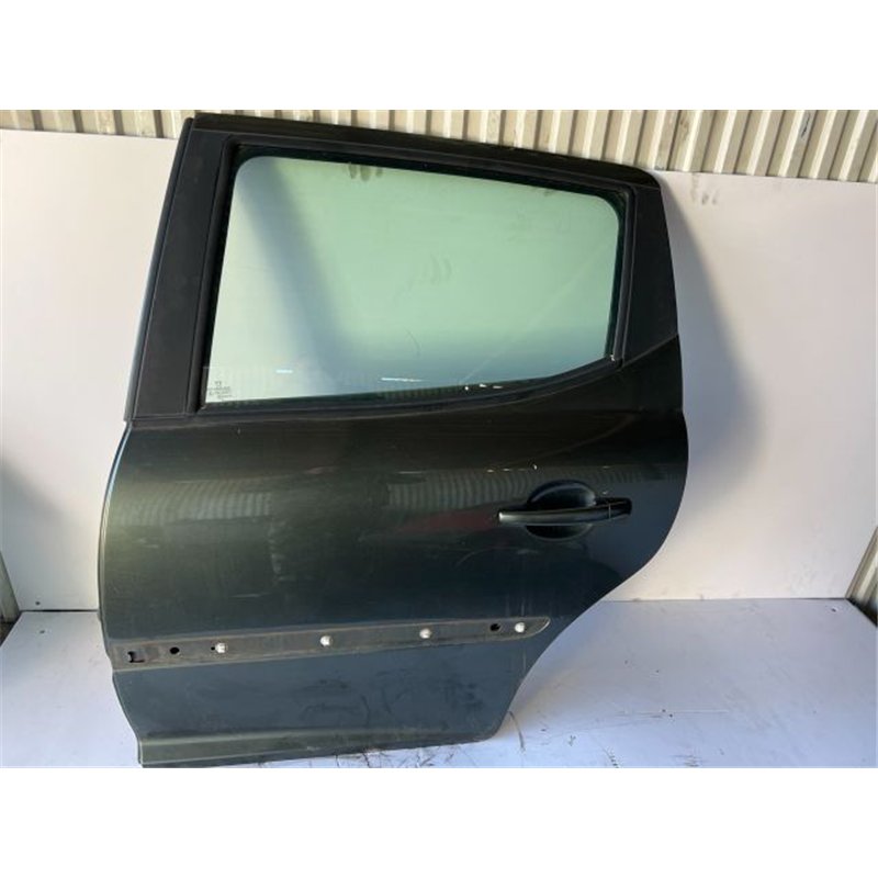 PEUGEOT 207 Bal hátsó Ajtó (Részeivel)