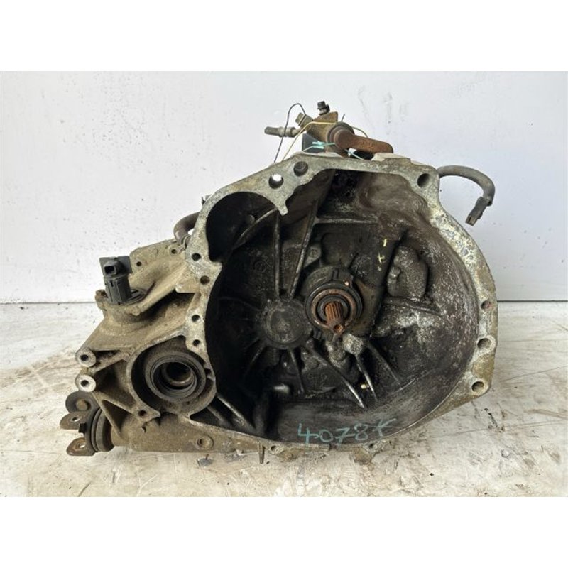NISSAN ALMERA TINO Váltó (Mechanikus)