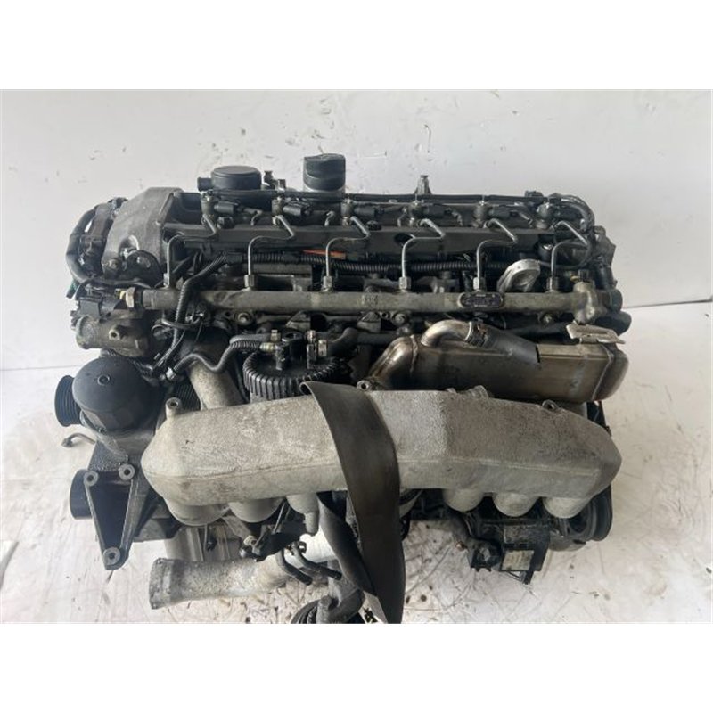 MERCEDES-BENZ S-CLASS Motor (Fűzött blokk hengerfejjel)