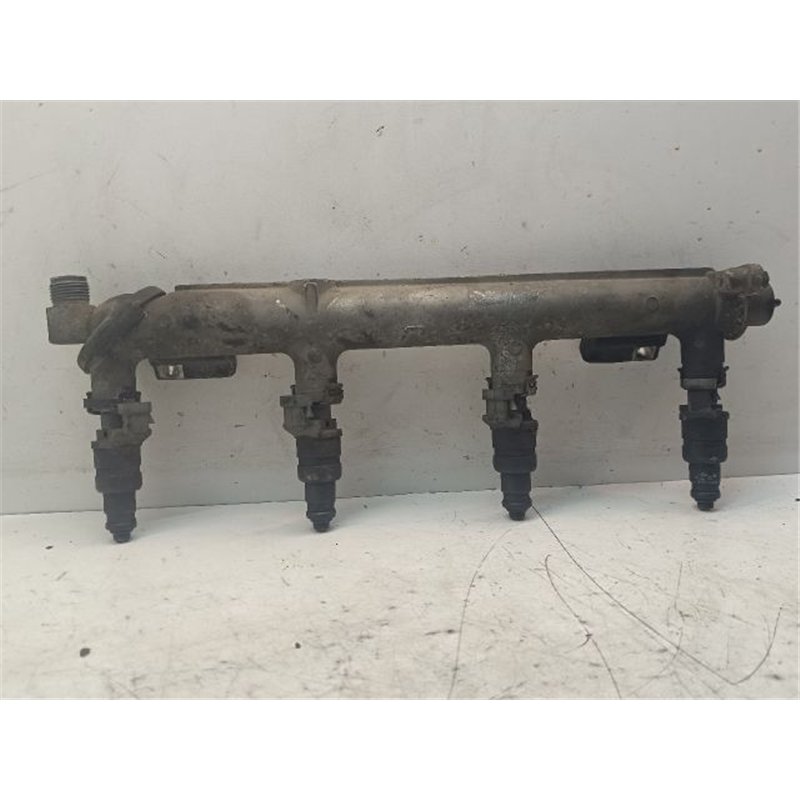 OPEL ZAFIRA A Porlasztó Sor / Híd