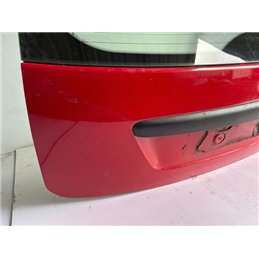 FORD FOCUS II Csomagtérajtó (Részeivel)