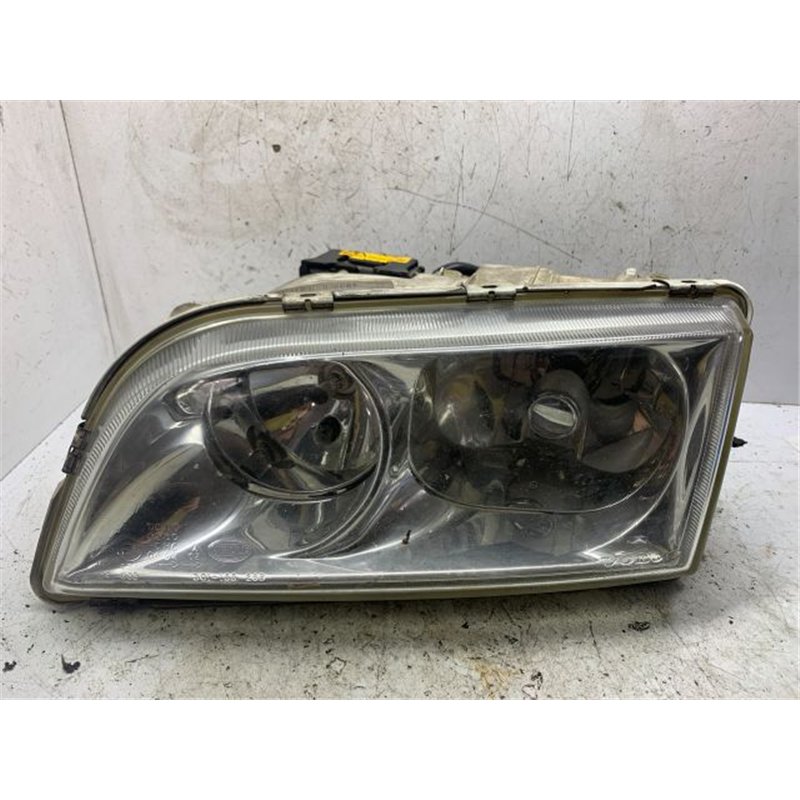 VOLVO S40 Bal Xenon Fényszóró