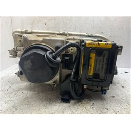 VOLVO S40 Bal Xenon Fényszóró