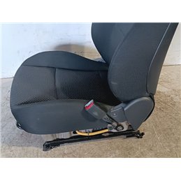 HYUNDAI I30 Jobb első Ülés