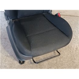 HYUNDAI I30 Jobb első Ülés