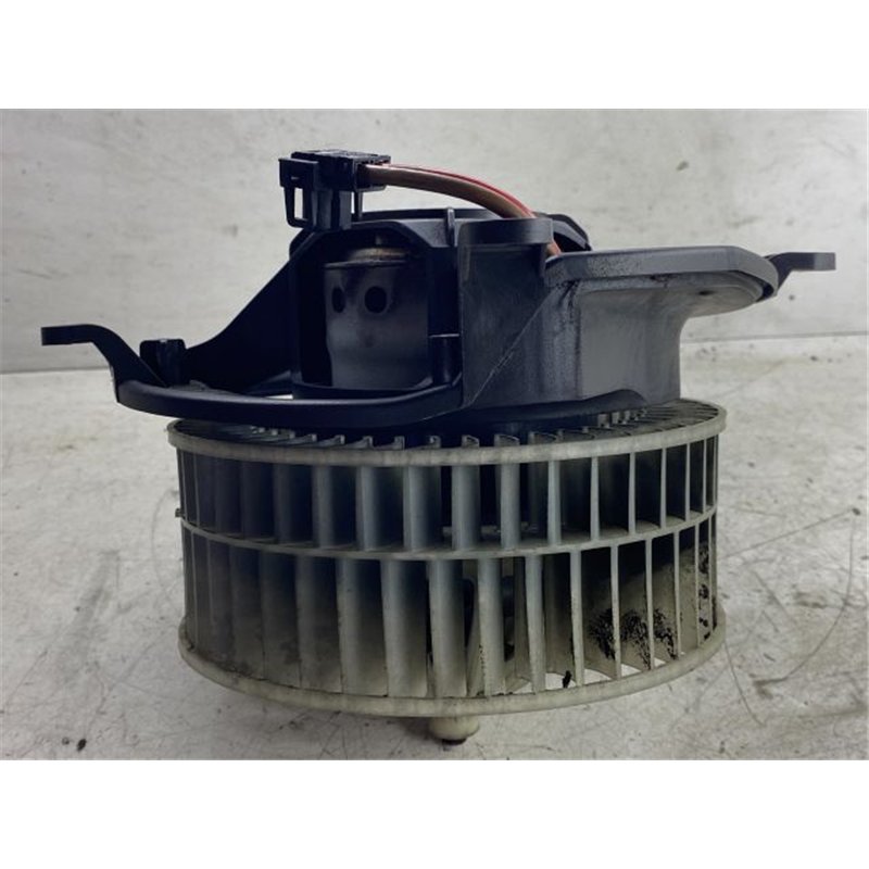 MERCEDES-BENZ E-CLASS Fűtőmotor (Klímás)