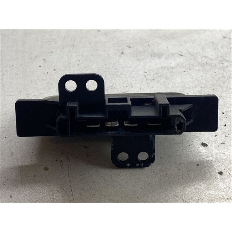 NISSAN VANETTE Előtét Ellenállás Fűtőmotor