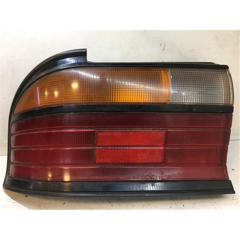 MITSUBISHI GALANT Bal Hátsó Lámpa