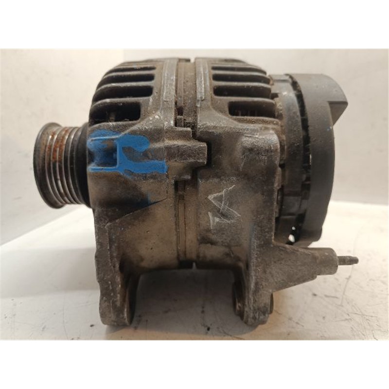 VW GOLF IV Generátor