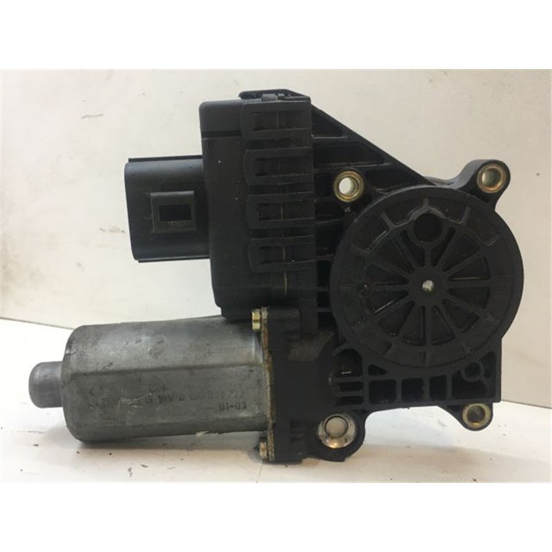 FORD MONDEO III Jobb hátsó Ablakemelő Motor