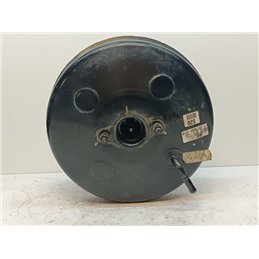 HYUNDAI I30 Fékrásegítő