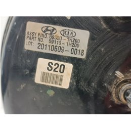 HYUNDAI I30 Fékrásegítő