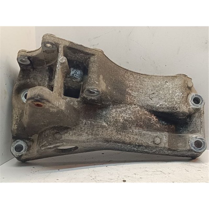 SEAT IBIZA II Generátor Tartó Bak