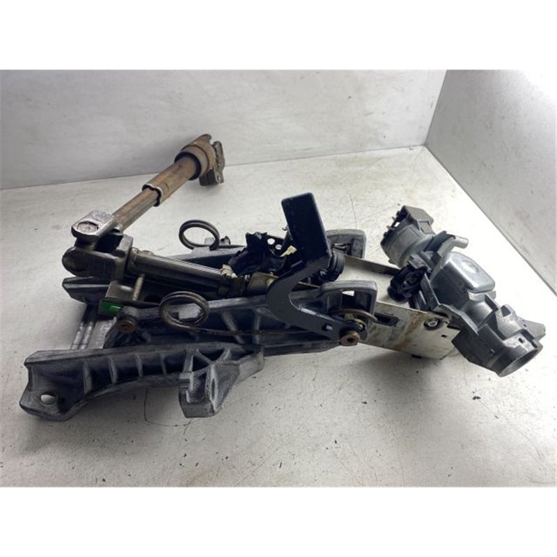 FORD FOCUS II Kormányoszlop