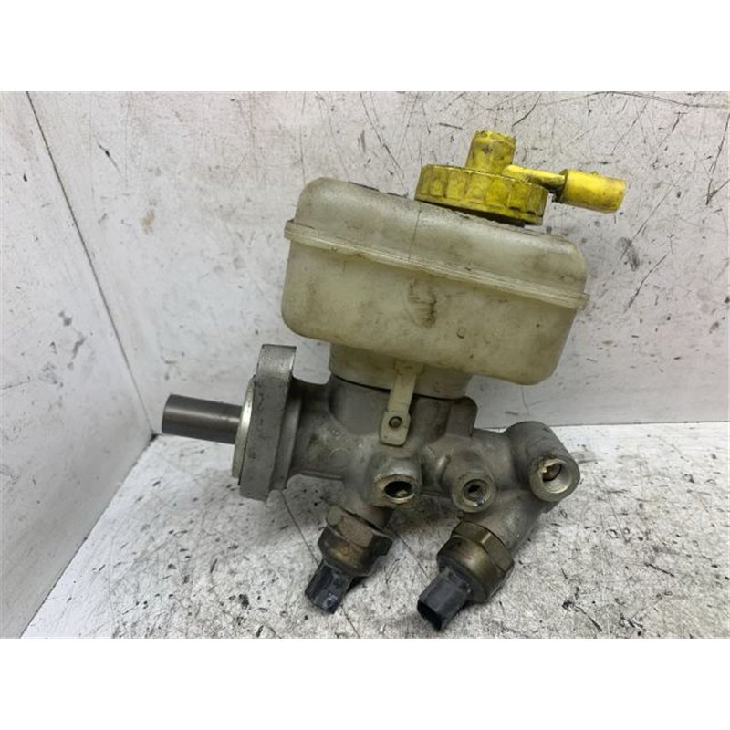 VW GOLF IV Főfékhenger