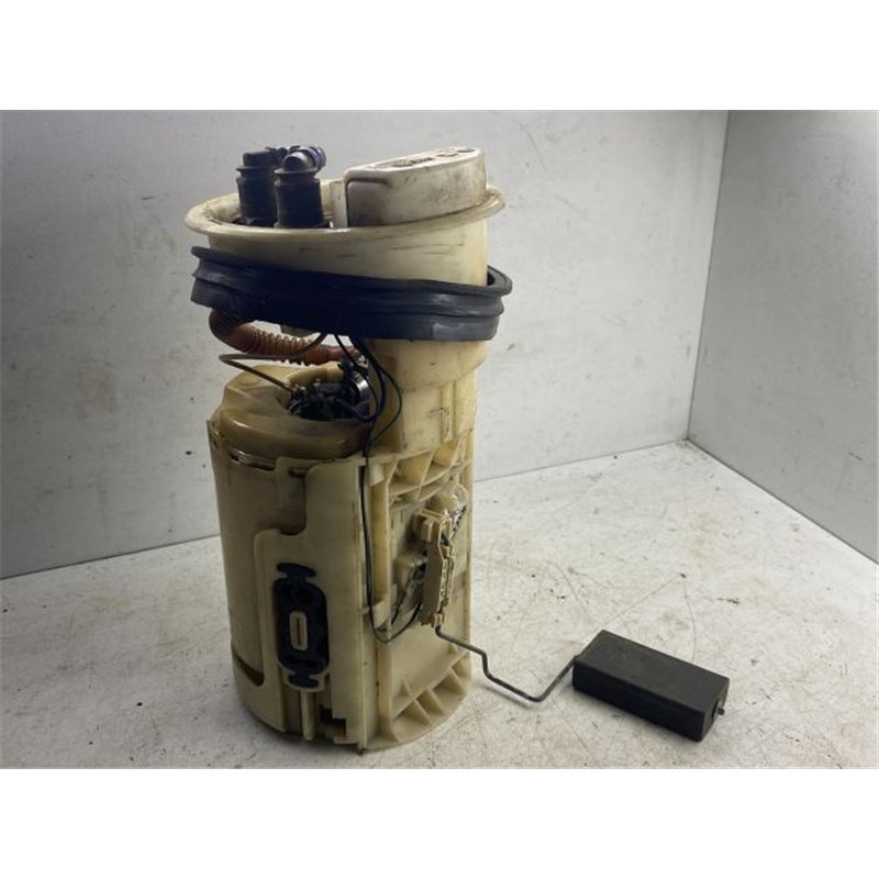 VW GOLF IV Üzemanyag Szivattyú