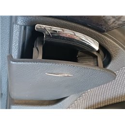 MERCEDES-BENZ E-CLASS Jobb hátsó Ajtó Kárpit