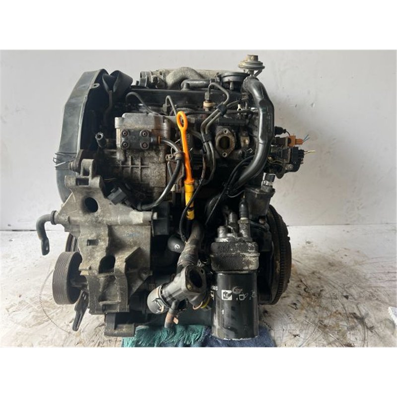 VW CADDY Motor (Fűzött blokk hengerfejjel)