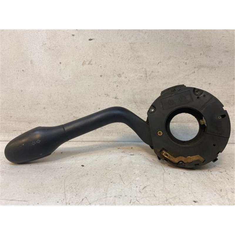 VW GOLF III Bal Kormánykapcsoló Irányjelző