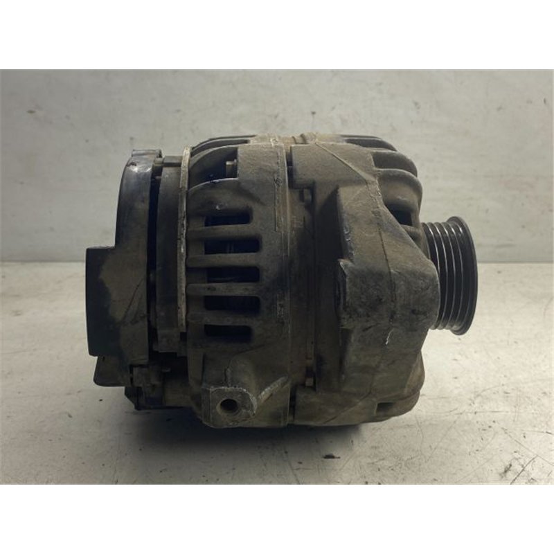 OPEL MERIVA A Generátor