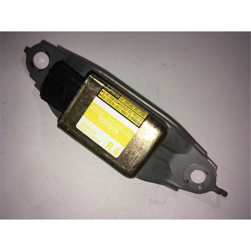 TOYOTA PRIUS Jobb hátsó Oldal Ütközés Érzékelő