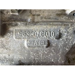 PEUGEOT 307 Hengerfej