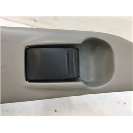 NISSAN ALMERA TINO Jobb hátsó Ablakemelő Kapcsoló