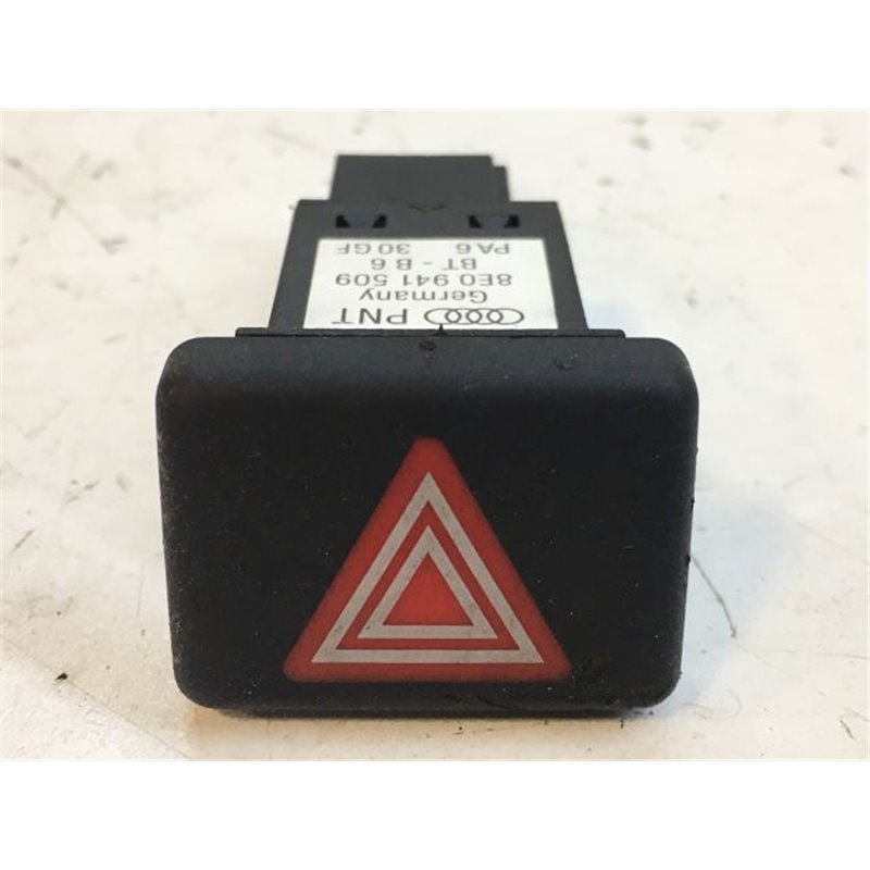 AUDI A4 B6 Vészvillogó Kapcsoló