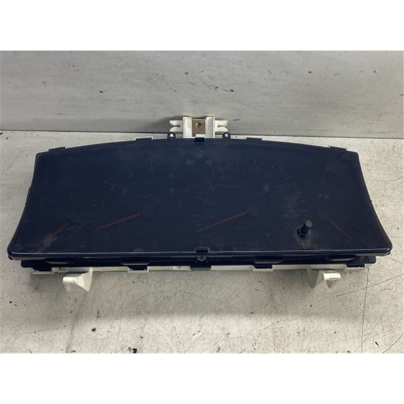 TOYOTA COROLLA Kilométeróra