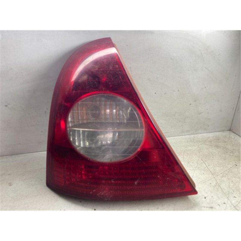 RENAULT CLIO II Bal Hátsó Lámpa