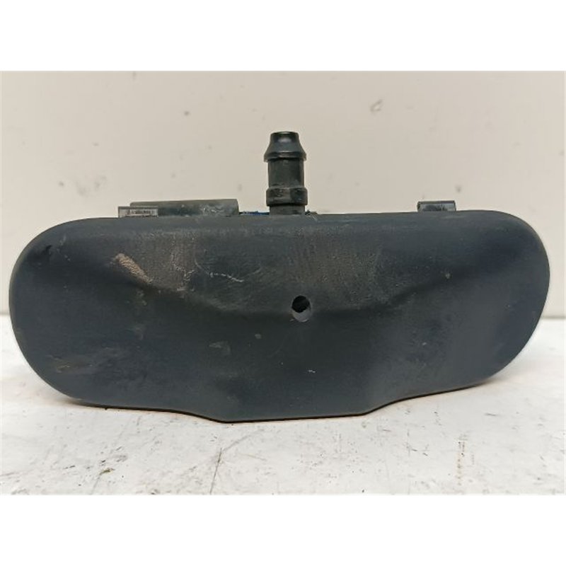 VW GOLF VI Első Ablakmosó Fúvóka