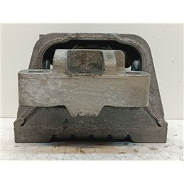 VW GOLF VI Motor Tartó Bak Jobb