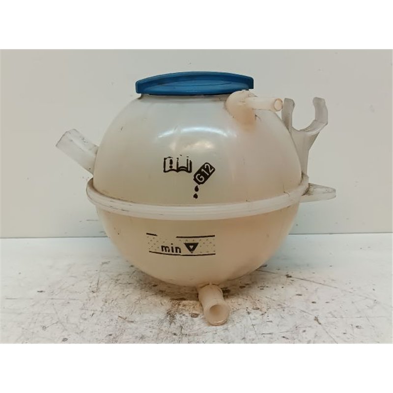 VW GOLF VI Kiegyenlítő Tartály