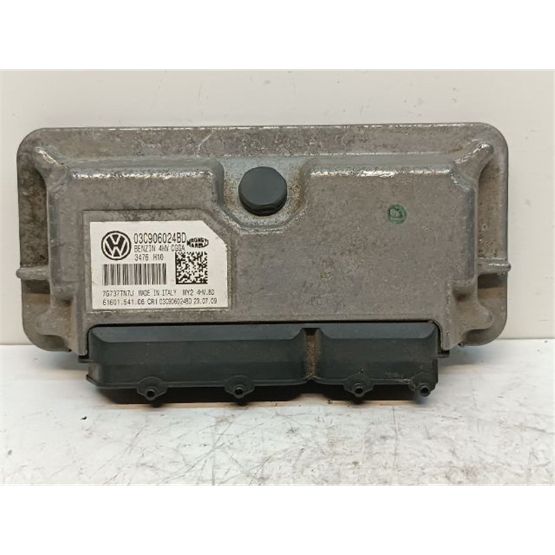 VW GOLF VI Motorvezérlő