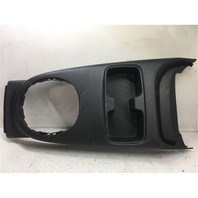 SUZUKI SX4 Pohártartó