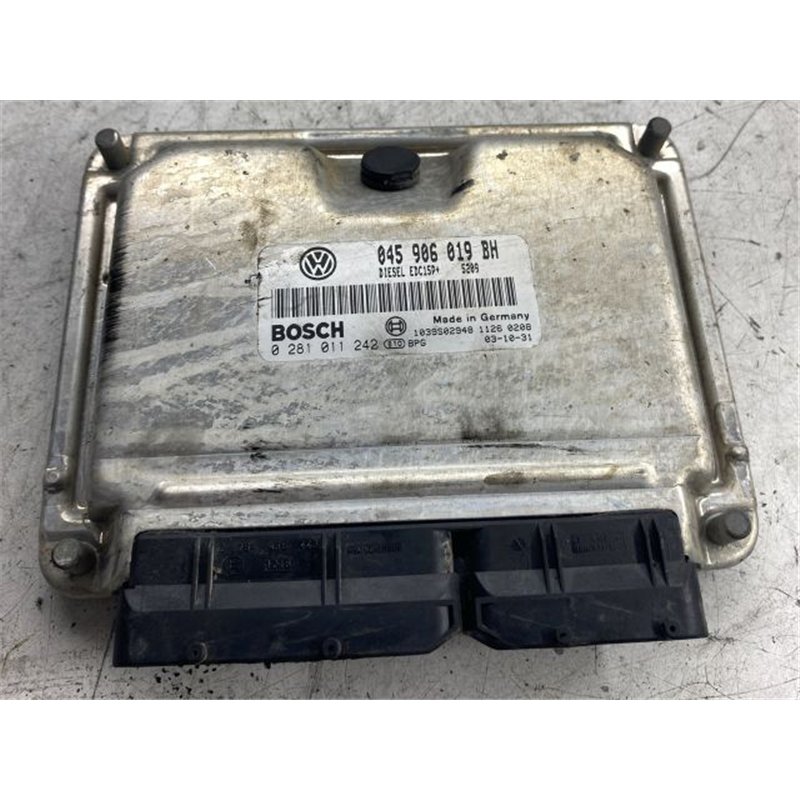 VW POLO IV Motorvezérlő