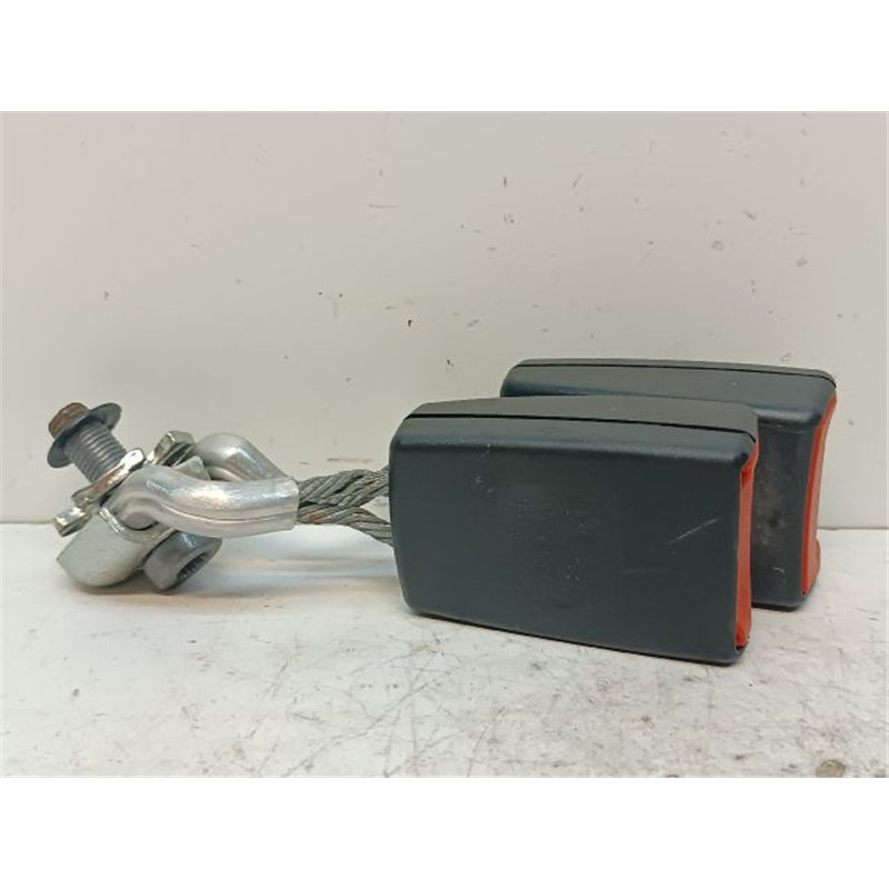 VW GOLF VI Hátsó középső Biztonsági Öv Csat