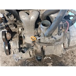 TOYOTA PRIUS Komplett Motor (Segédberendezésekkel)